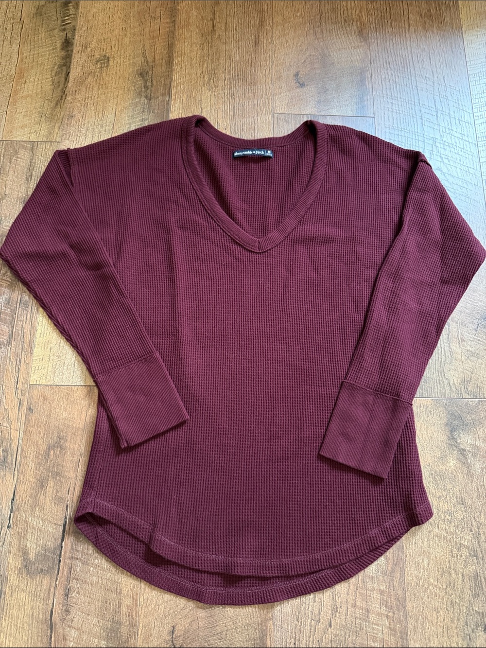 Abercrombie & Fitch Long-Sleeve V-Neck Waffle Top - Burgundy